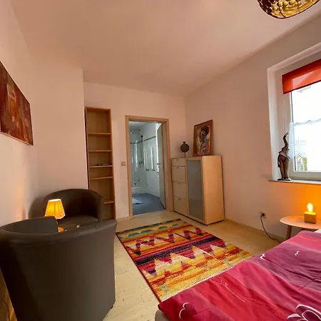 Am Wald * غروسشوناو